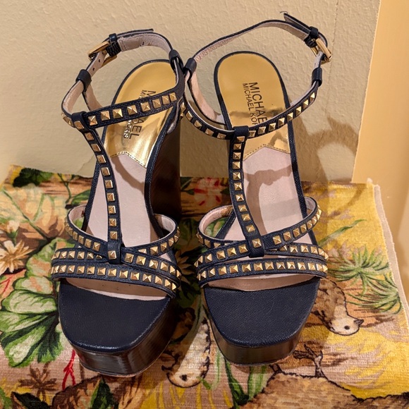Michael Kors Dark Navy and Gold Wedge Sandals - Picture 3 of 10
